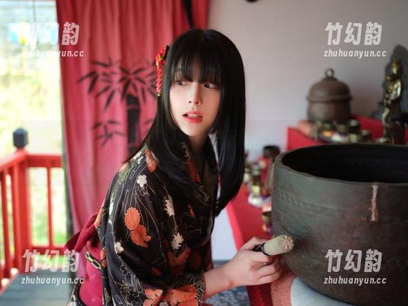 夏天的Jang Joo(장주)：私拍与图片交织，记忆里有海水和沙粒